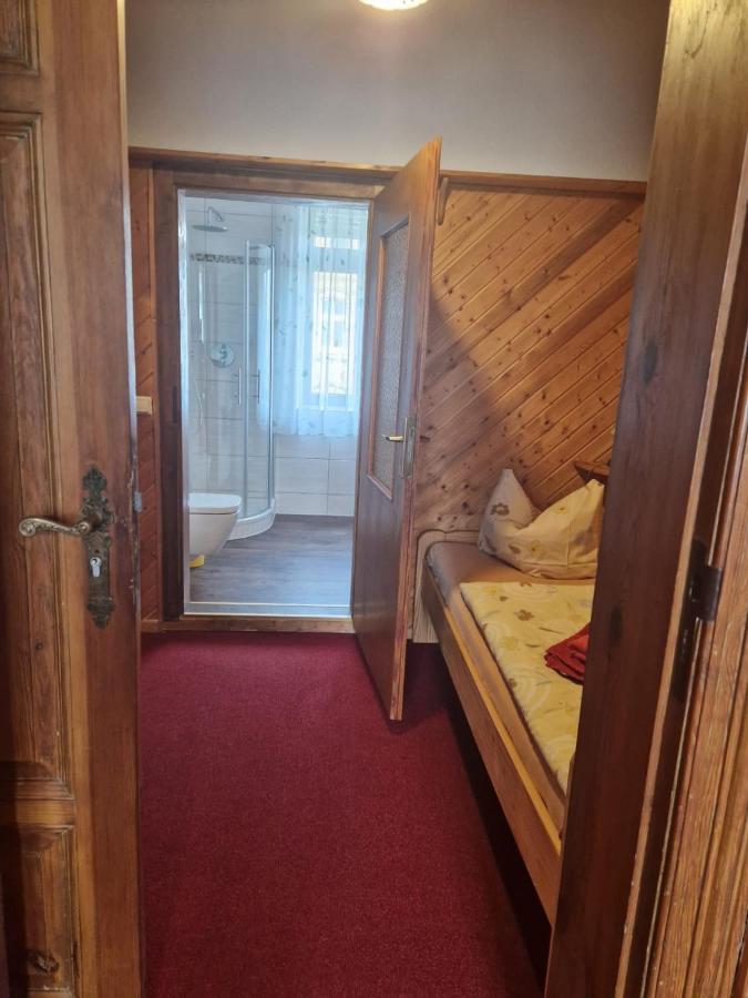 Pension Zur Elbe Wittenberg Buitenkant foto